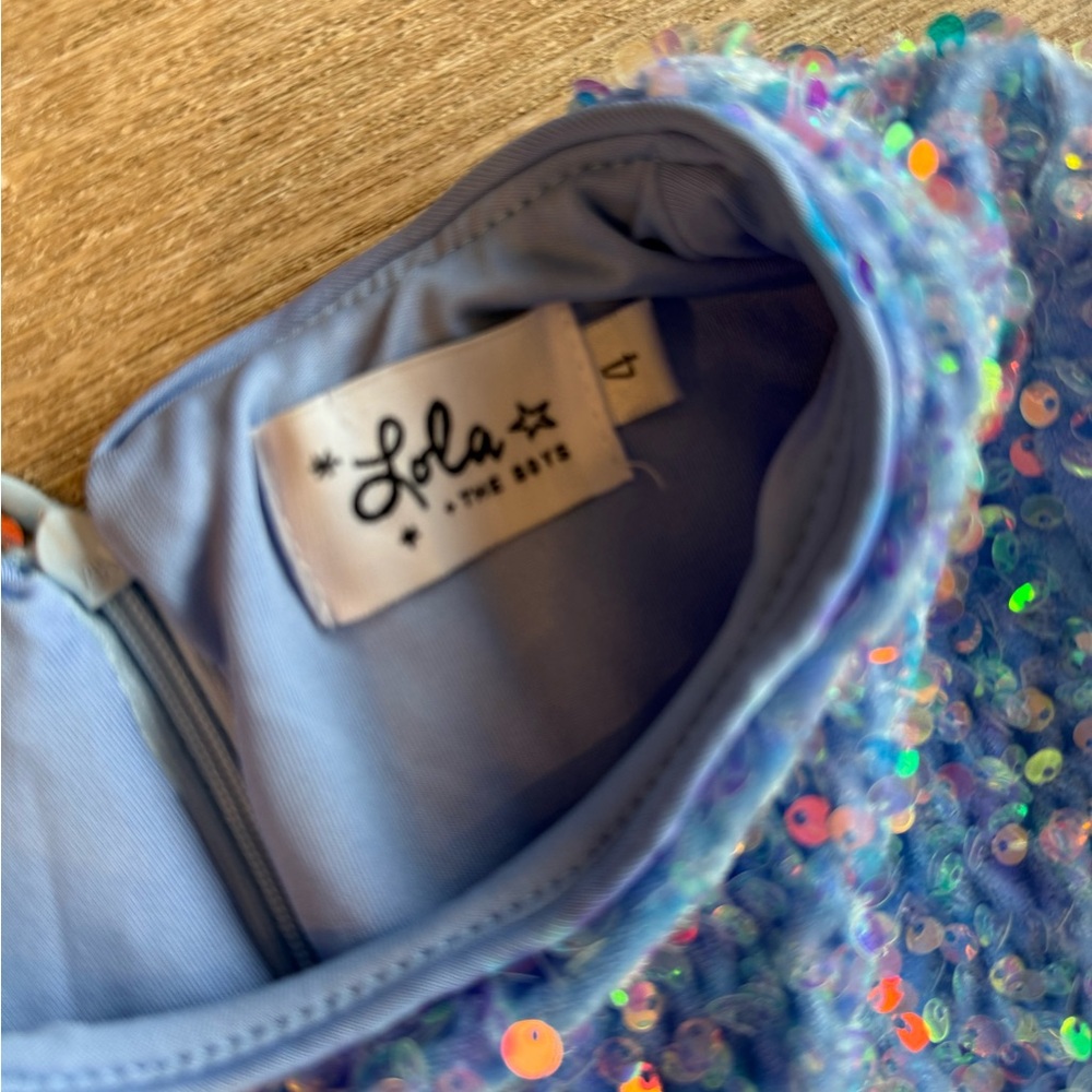 Lola + the boys Celeste sequin dress blue fur detail light blue - Picture 4 of 6
